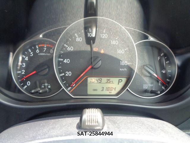 Toyota RACTIS 2012-04 366863-17