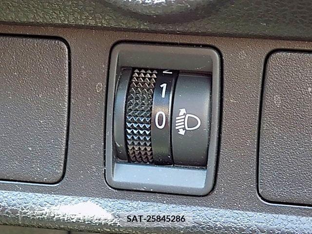 Nissan NOTE 2014-09 215064-17