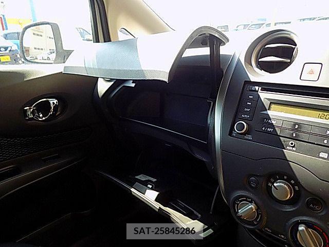 Nissan NOTE 2014-09 215064-19