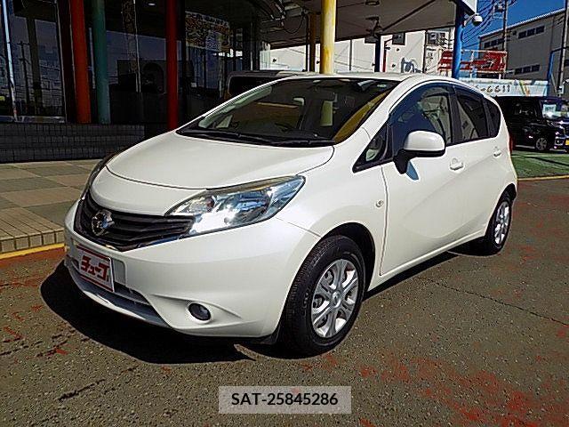 Nissan NOTE 2014-09 215064-0