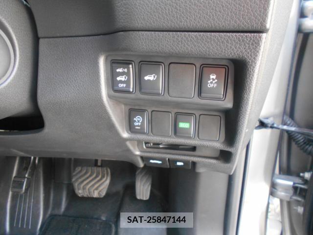 Nissan X-TRAIL 2015-08 371249-25
