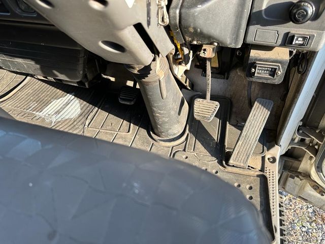 Isuzu ELF TRUCK 2005-04 192497-5