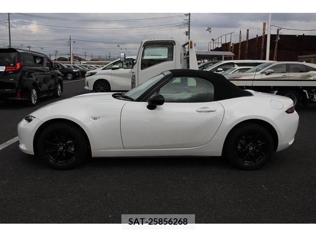 Mazda ROADSTER 2022-07 211337-4