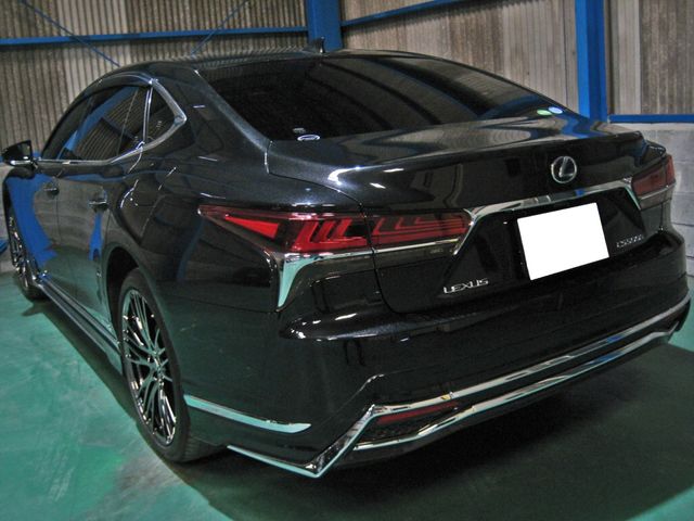 Lexus LS 2017-11 3215-1