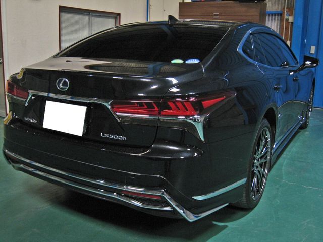 Lexus LS 2017-11 3215-3