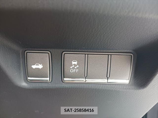 Nissan FUGA 2011-03 324775-5