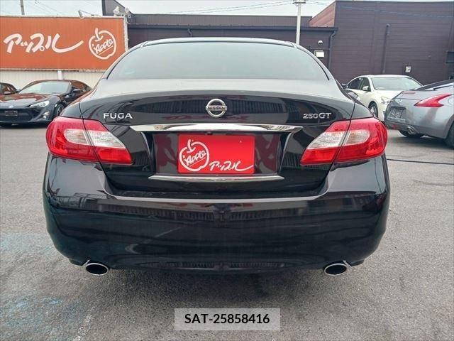 Nissan FUGA 2011-03 324775-15