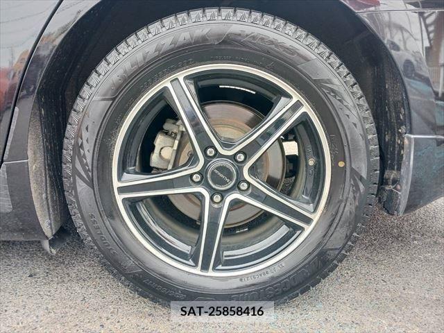 Nissan FUGA 2011-03 324775-24