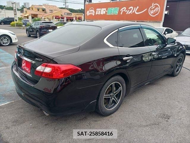Nissan FUGA 2011-03 324775-16