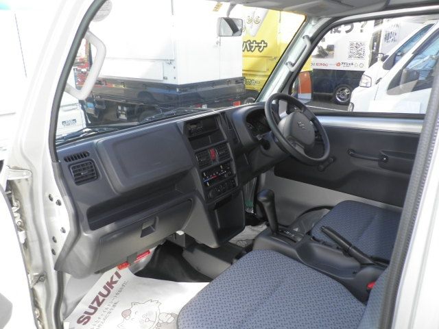 Suzuki CARRY TRUCK 2018-05 11556-5