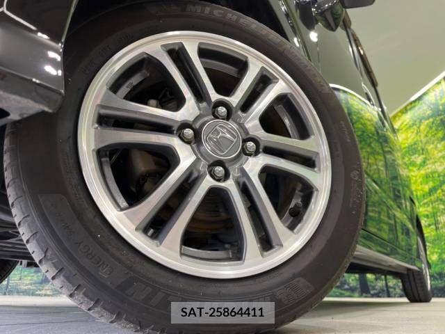 Honda N BOX CUSTOM 2015-06 306608-12