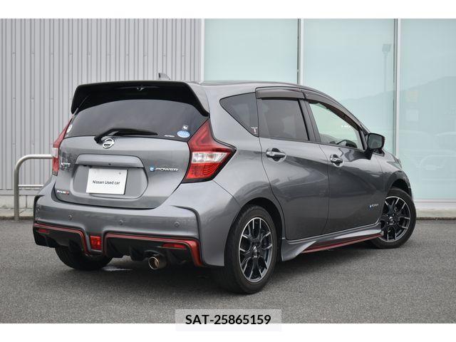 Nissan NOTE 2018-01 330207-1