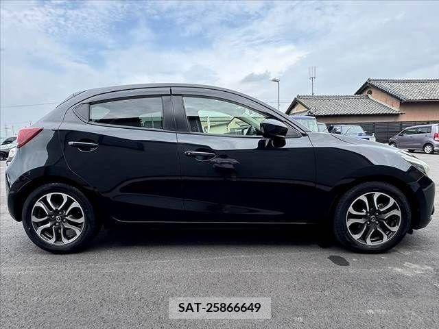 Mazda DEMIO 2016-02 348928-11