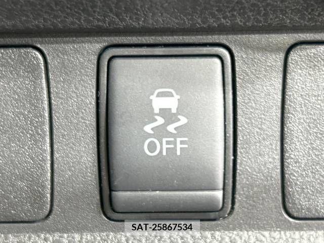 Nissan NOTE 2020-03 279904-6