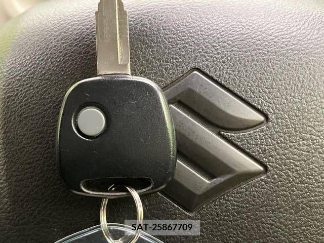 Suzuki ALTO 2019-04 305139-4
