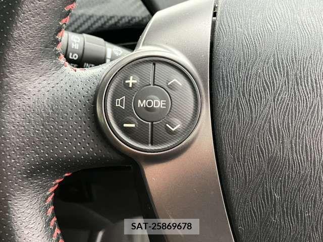 Toyota PRIUS 2014-11 366307-13