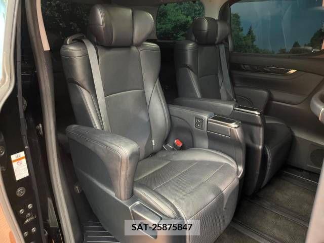 Toyota ALPHARD 2018-05 325341-12