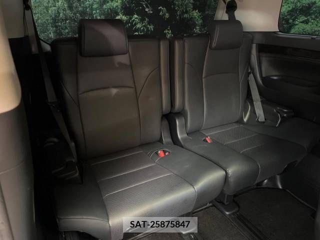 Toyota ALPHARD 2018-05 325341-13