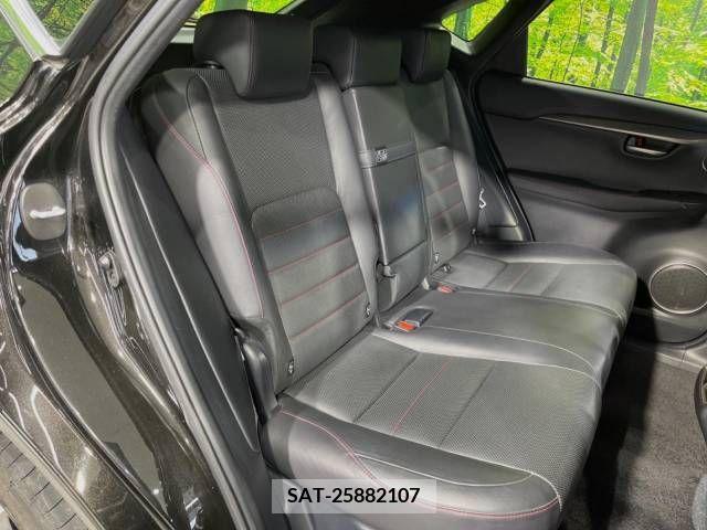Lexus NX 2015-06 334330-9