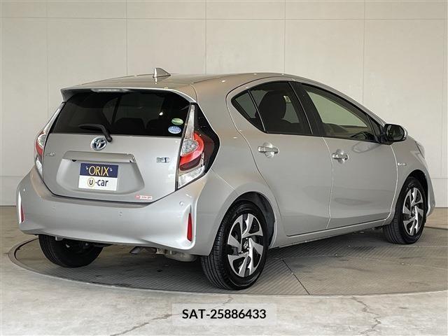 Toyota AQUA 2020-02 291918-1
