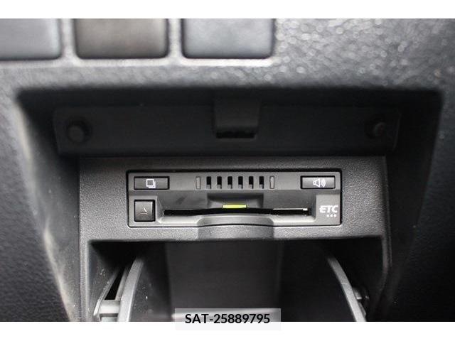 Toyota ALPHARD 2017-08 219524-5