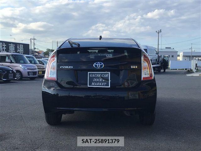 Toyota PRIUS 2015-06 379190-3