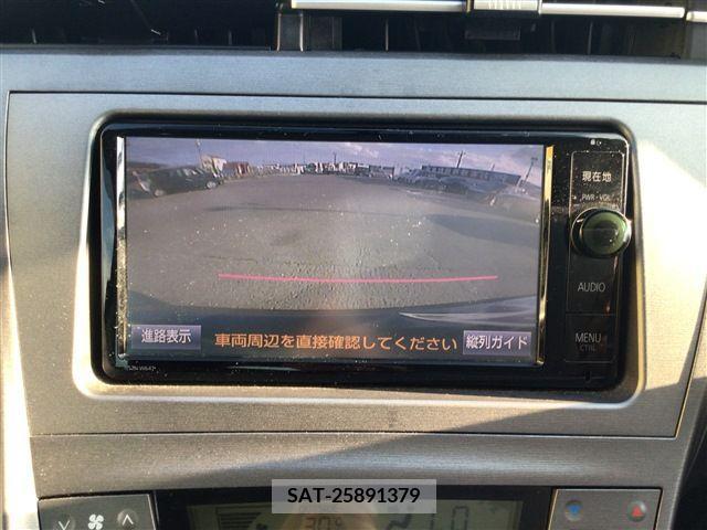 Toyota PRIUS 2015-06 379190-15