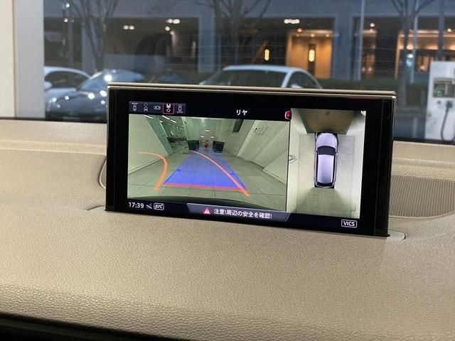 Audi Q7 2018-03 11065-10