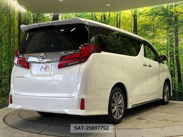 Toyota ALPHARD 2021-08 213361-17