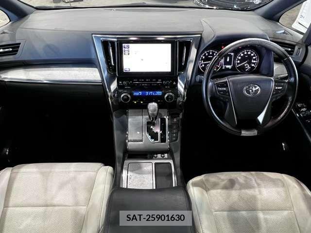Toyota ALPHARD 2018-09 260712-17