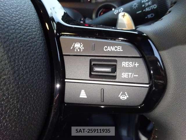 Honda N BOX CUSTOM 2023-10 208779-18