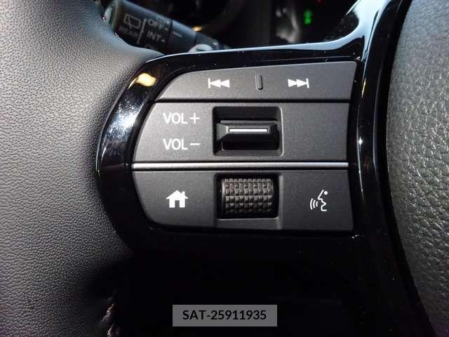 Honda N BOX CUSTOM 2023-10 208779-17