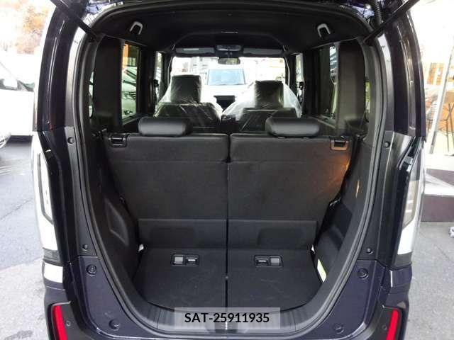 Honda N BOX CUSTOM 2023-10 208779-13