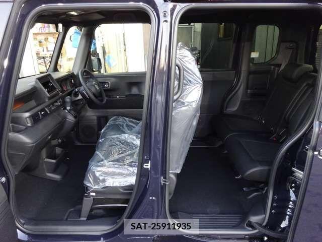 Honda N BOX CUSTOM 2023-10 208779-10