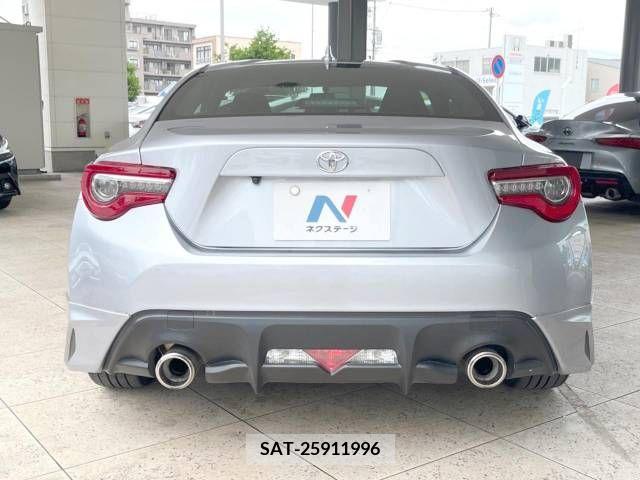Toyota 86 2020-03 335389-15