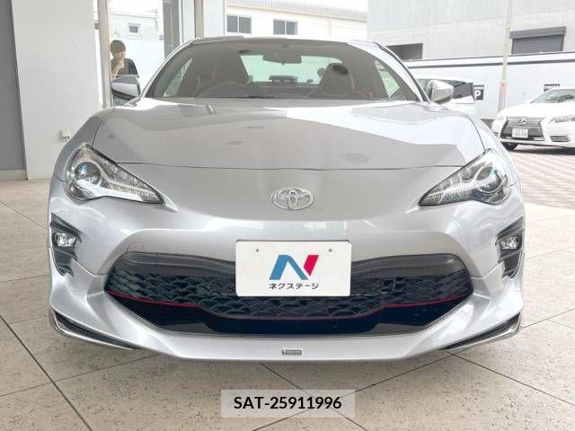 Toyota 86 2020-03 335389-14