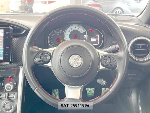 Toyota 86 2020-03 335389-12