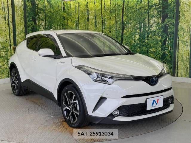 Toyota C-HR 2018-11 340102-16