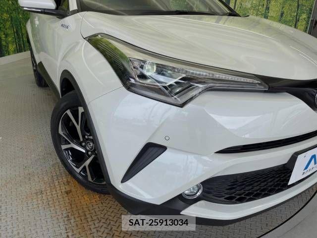 Toyota C-HR 2018-11 340102-12