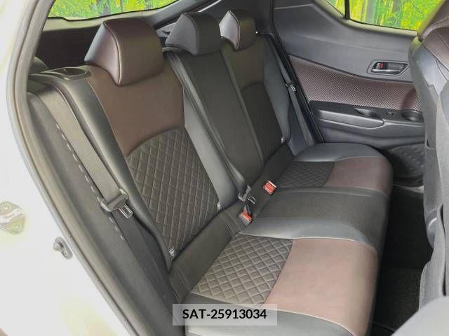 Toyota C-HR 2018-11 340102-9