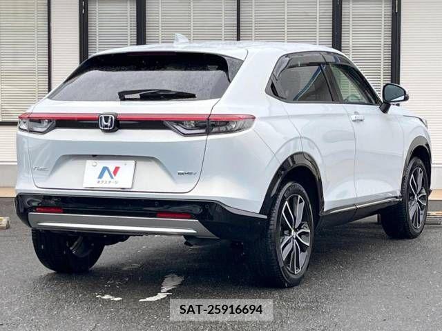 Honda VEZEL 2021-11 235910-17