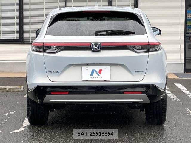 Honda VEZEL 2021-11 235910-15