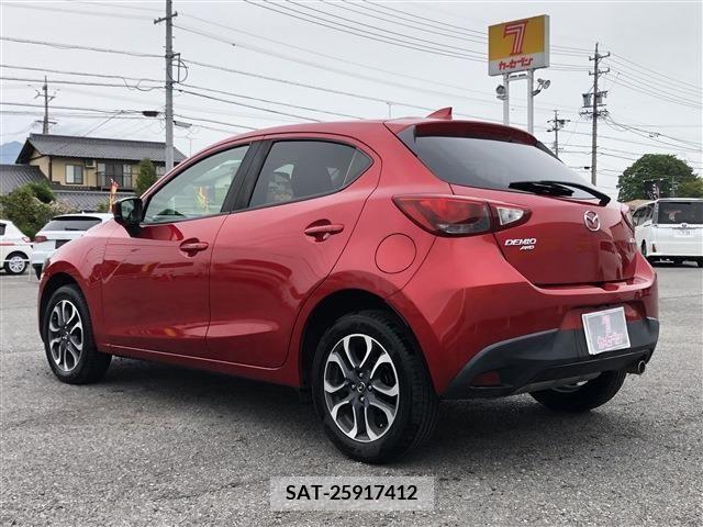 Mazda DEMIO 2017-04 267628-6