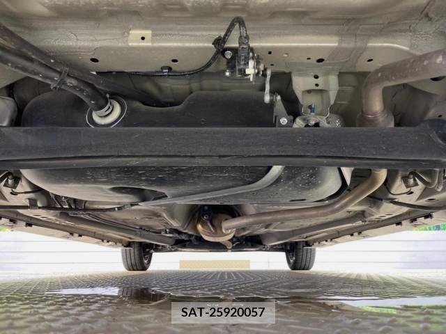 Suzuki SPACIA 2021-06 378620-19