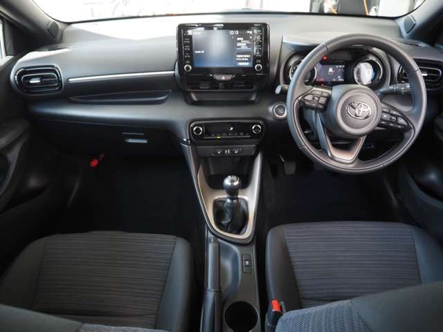 Toyota YARIS 2023-05 191429-9