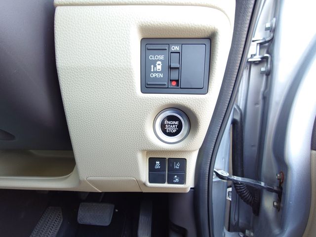 Honda N BOX 2018-07 18412-14