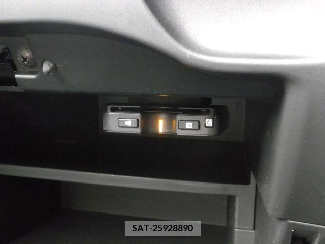 Nissan NOTE 2019-01 207369-4