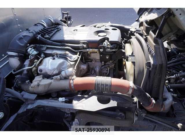 Isuzu ELF TRUCK 2015-02 225024-13