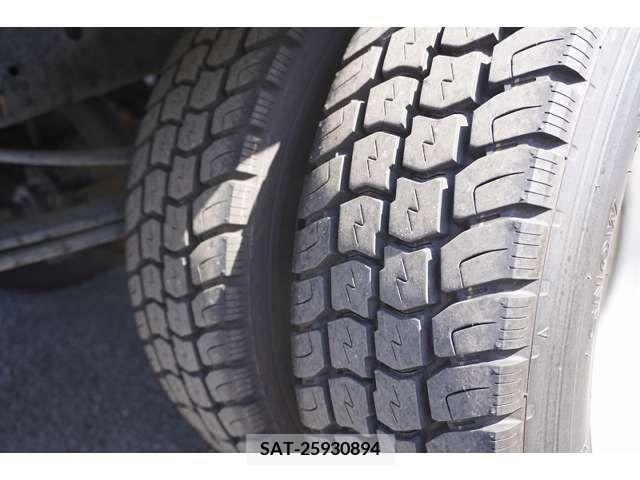 Isuzu ELF TRUCK 2015-02 225024-8