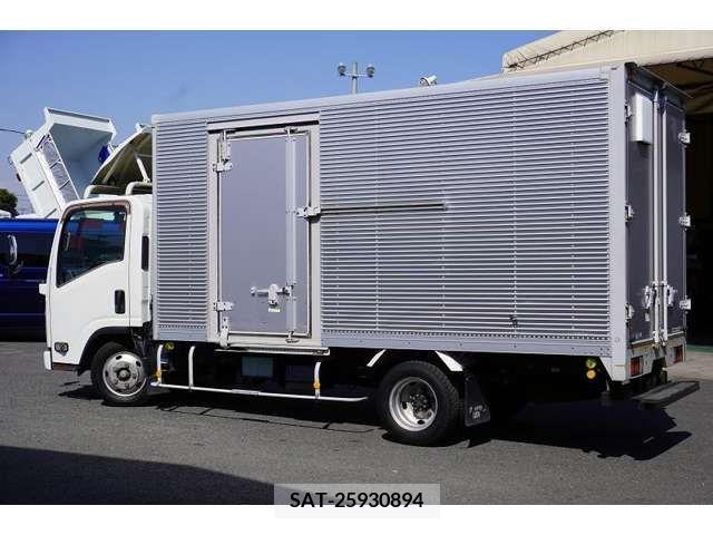 Isuzu ELF TRUCK 2015-02 225024-6